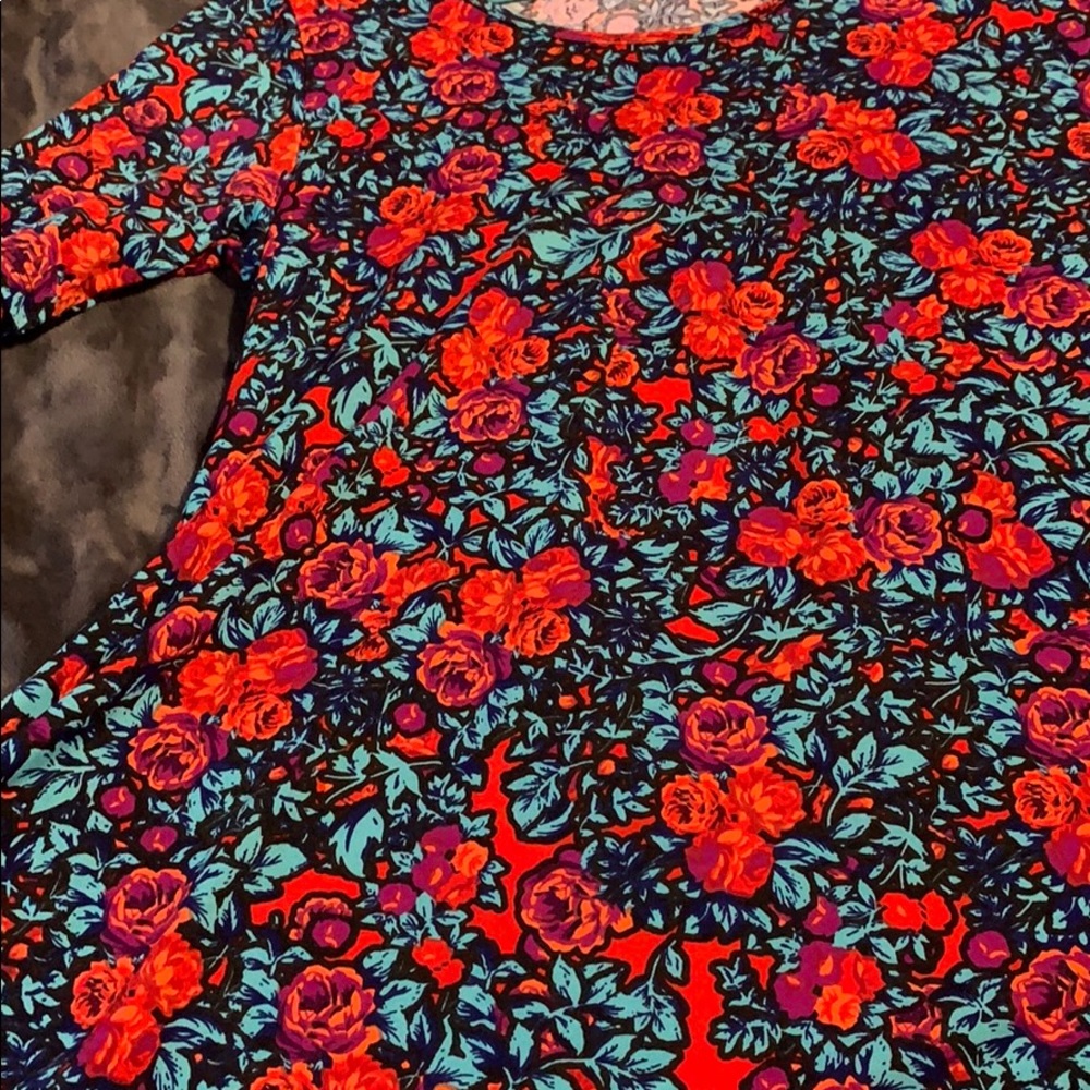 Lularoe Perfect T - Picture 5 of 5